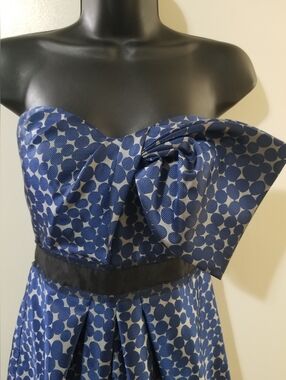 BCBGMAXAZRIA Strapless Blue Jacquard Asymmetrical Bow Cocktail Dress 8